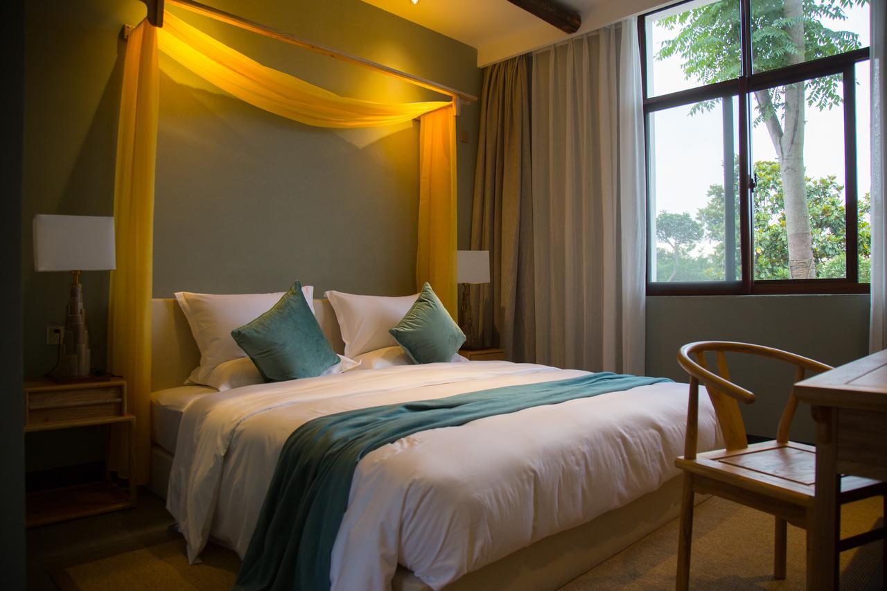 Hotel Seclusion Scenery Of Tangquan Hotspring Nanchino Esterno foto