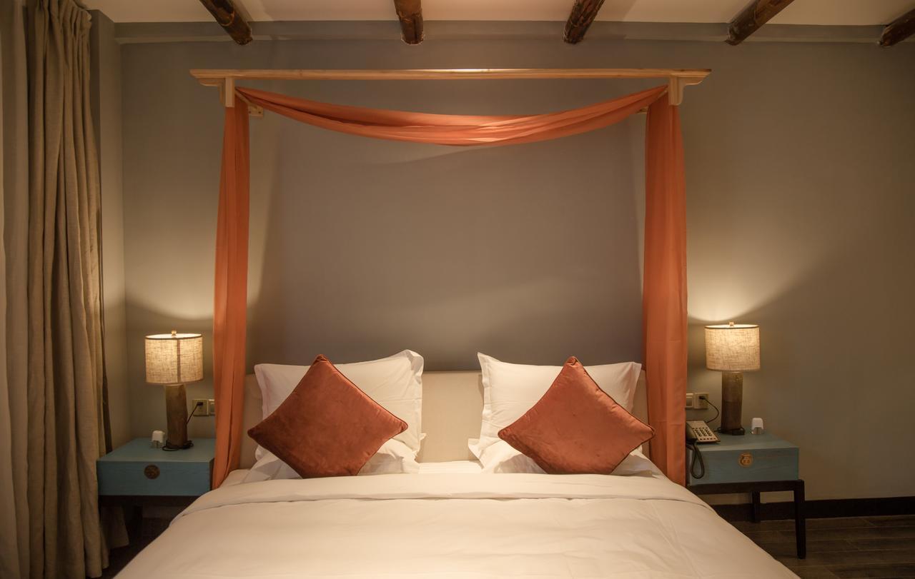 Hotel Seclusion Scenery Of Tangquan Hotspring Nanchino Esterno foto